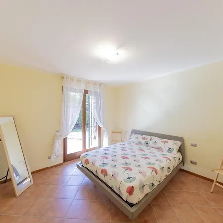 Riva Del Sole Apartment *